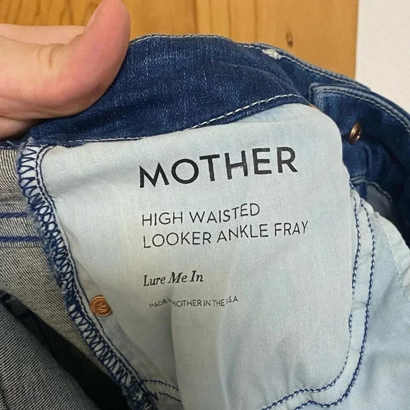 Mother High Wasted Looker Ankle Fray Jeans - Picture 8 of 9